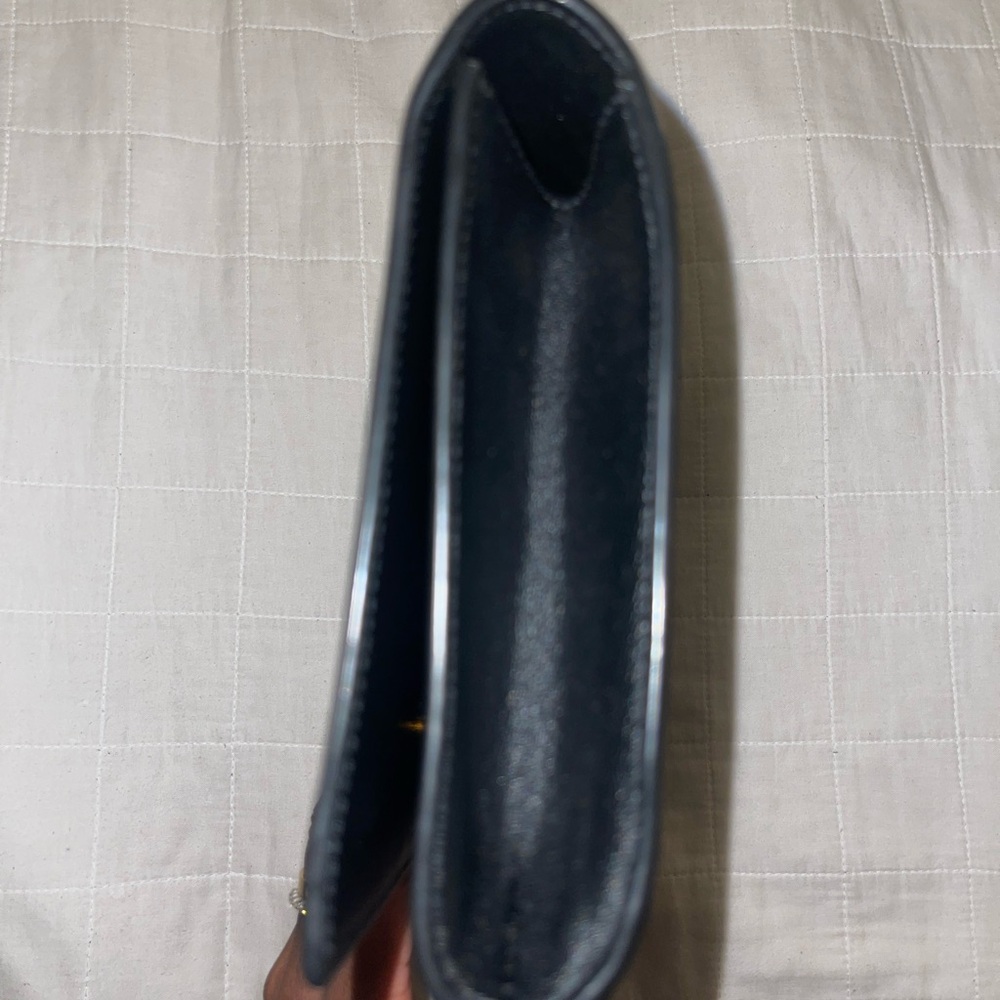 Black authentic YSL clutch with duster bag. - Picture 5 of 8
